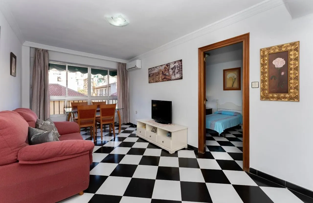 Malaga Downtown And Beach Apartment 0*,